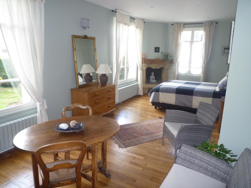 Chambre d'hôte La Bacotterie Bois-le-Roi (Seine-et-Marne) Quarto foto
